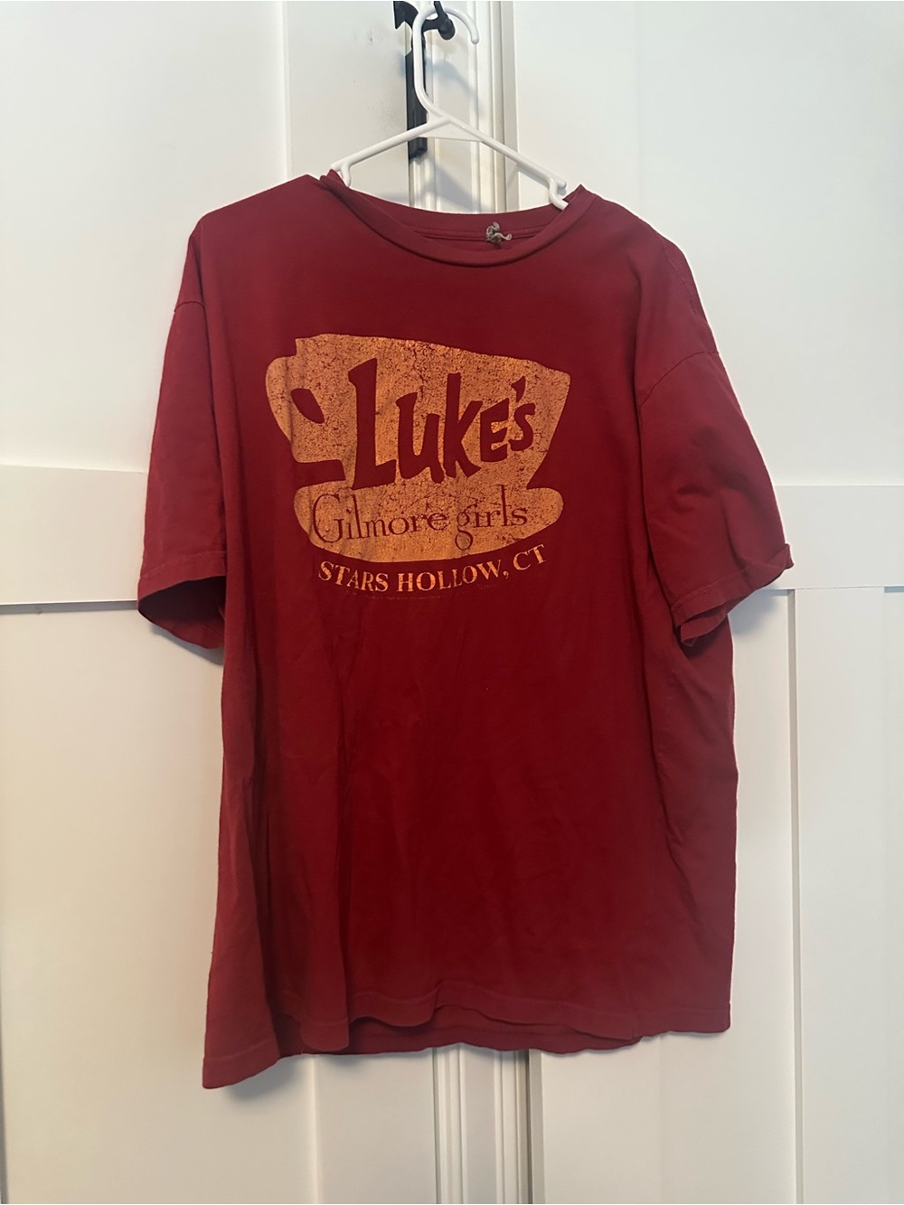 Luke's Gilmore Girls Stars Hollow Red Graphic Tee